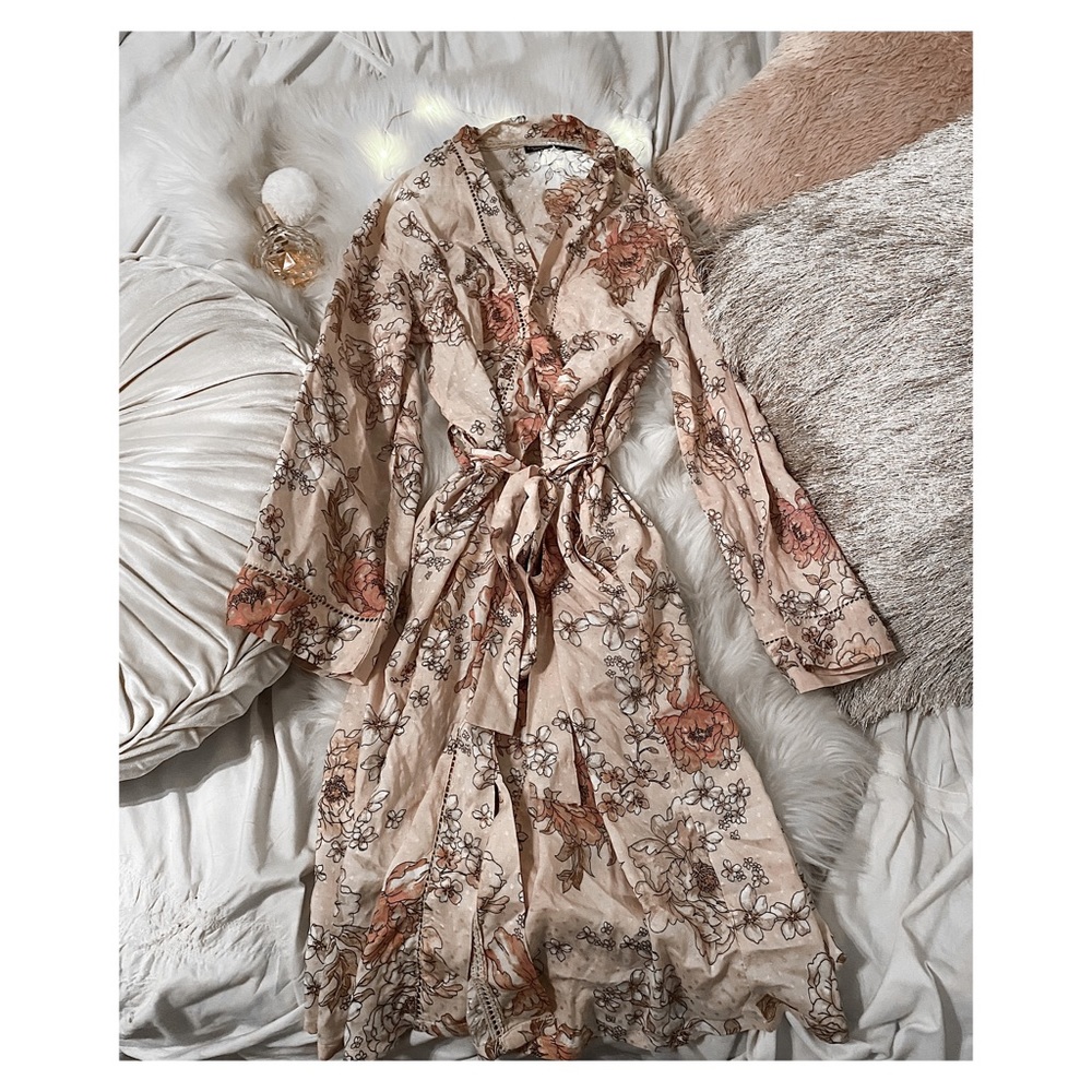 Pinky Nude Sleeping Robe